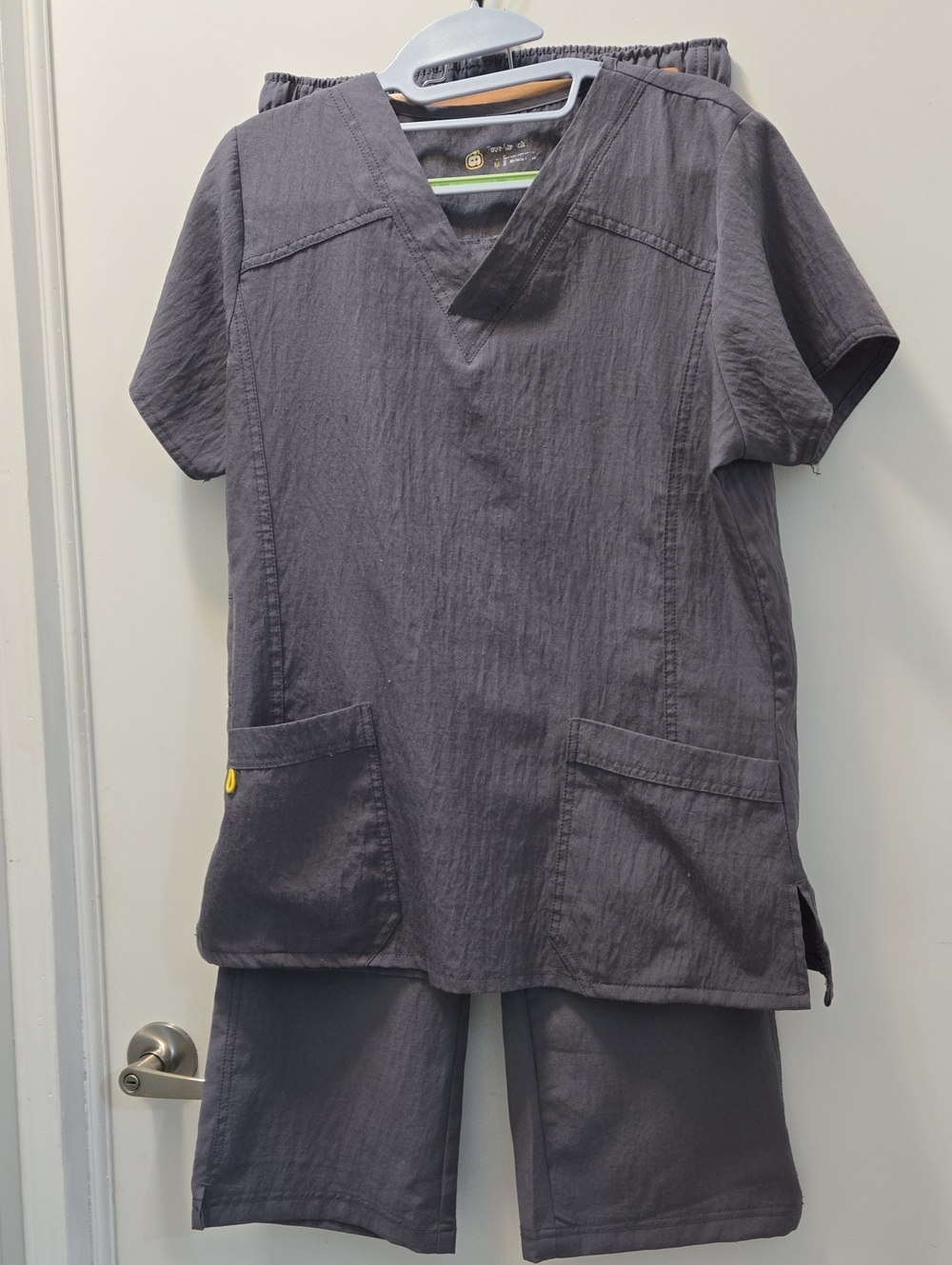 WonderWink Gray Scrub Top and Pants with Yellow Accents